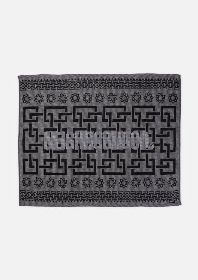 NEIGHBORHOOD GEOMETRIC PATTERN RUG
