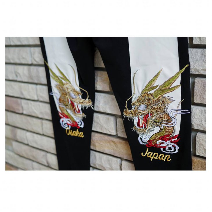 EVISU Daicock Print Sweatpants with Dragon Head Embroidery