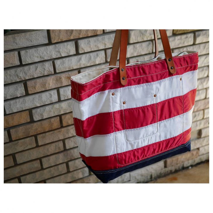 USA FLAG CANVAS TOTE BAG