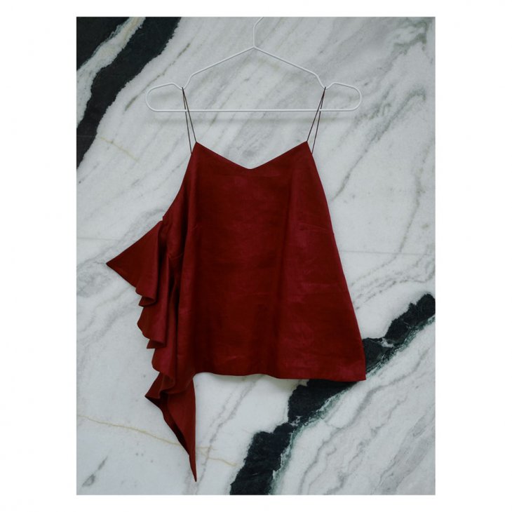 AKEMI TOP
