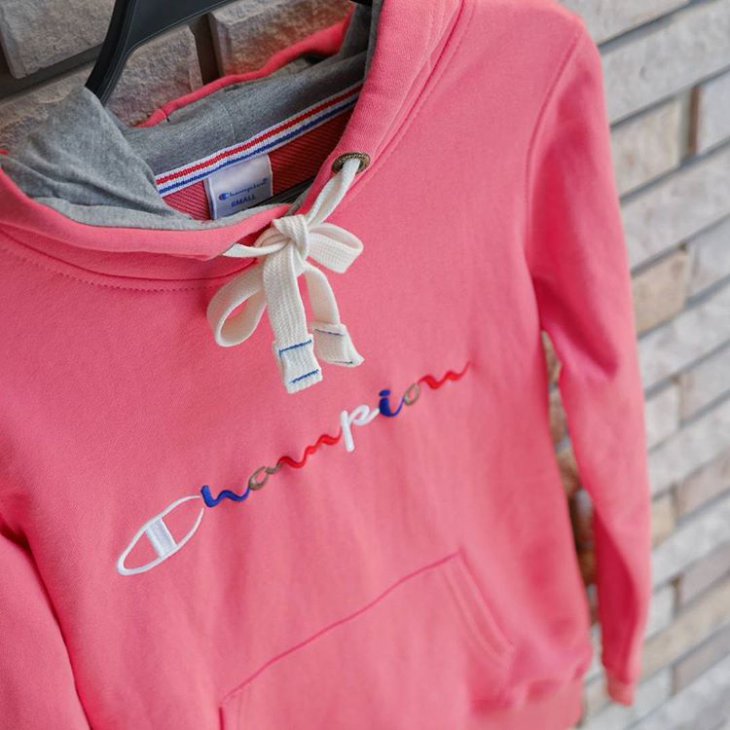 Champion Women's Pullover Hoodie