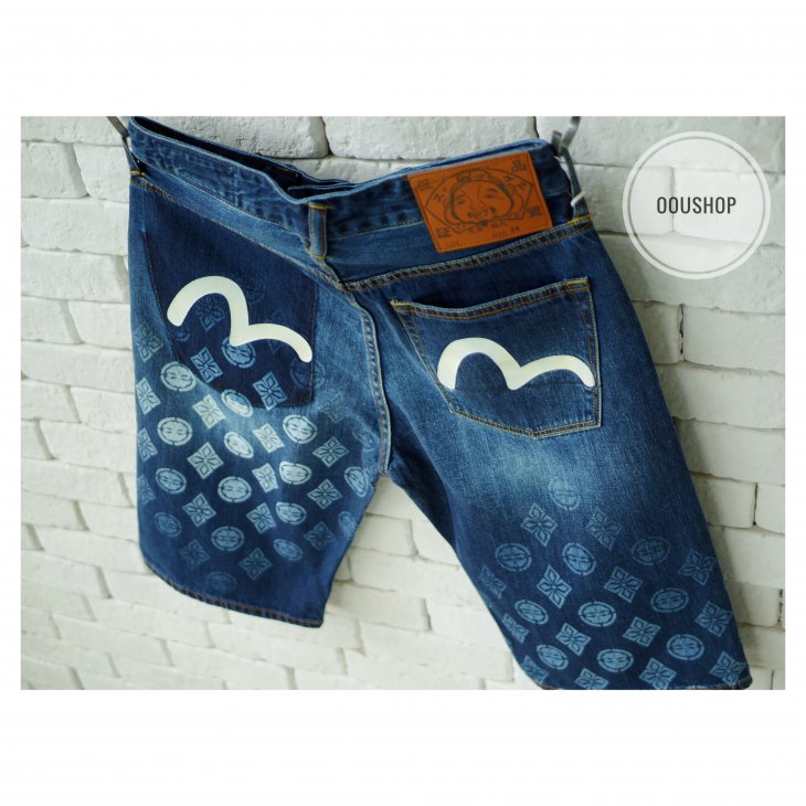EVISU KAMON LASER-PRINTED DENIM SHORTS