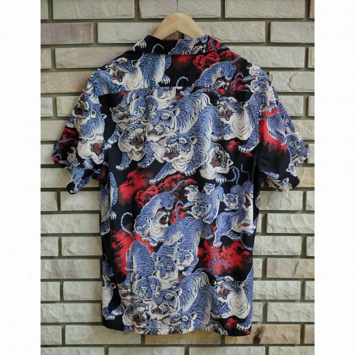 Hawaiian Shirts Kalakaua- 100 Tigers (2015)