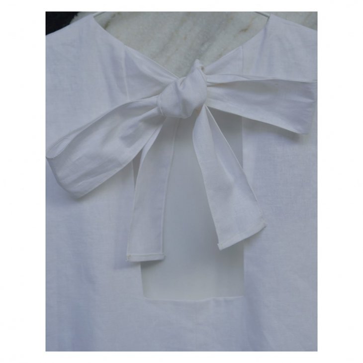 Sleeveless Tie Bow