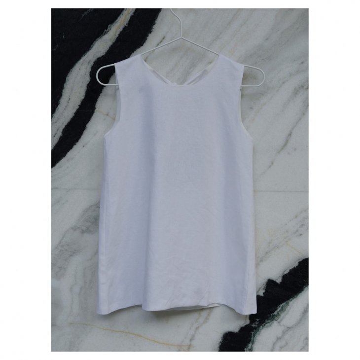 Sleeveless Tie Bow