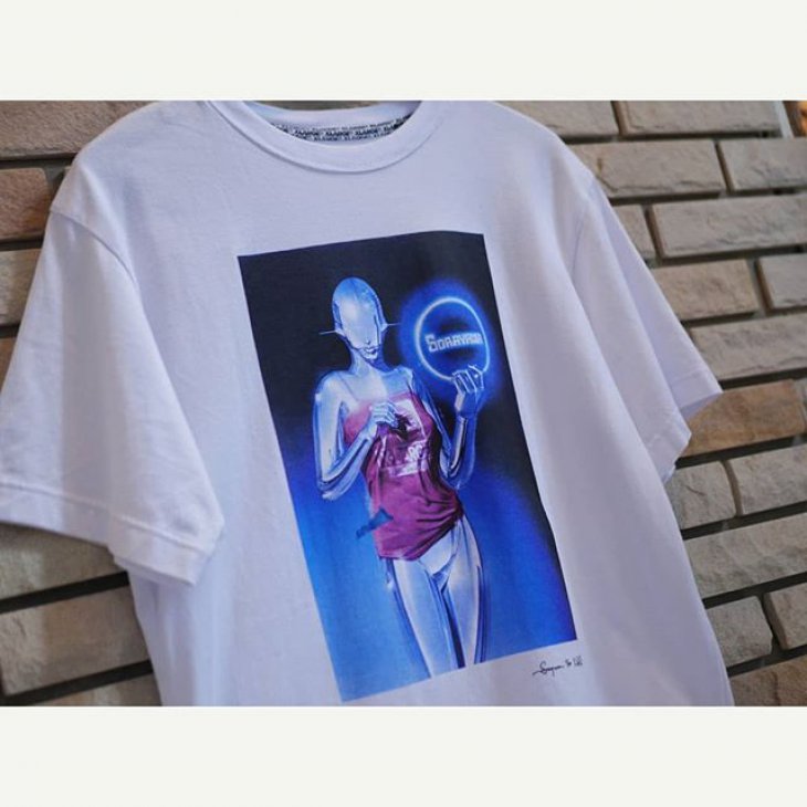XLARGE x SORAYAMA - SEXY ROBOT T-SHIRT