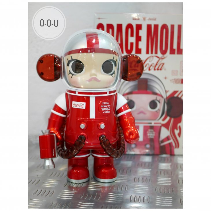MEGA SPACE MOLLY 400% COCA-COLA CLASSIC