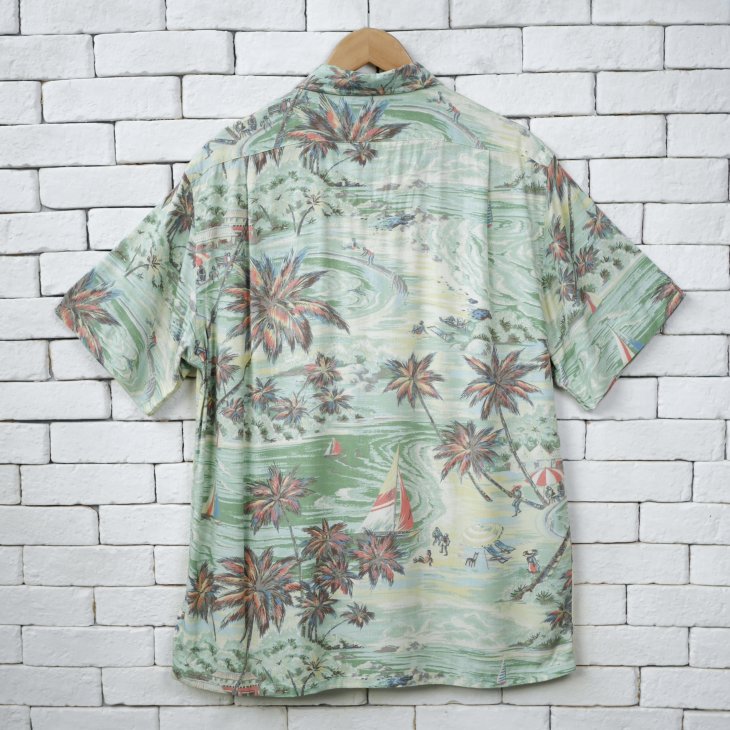 POLO RALPH LAUREN CLASSIC FIT TROPICAL-PRINT CAMP SHIRT