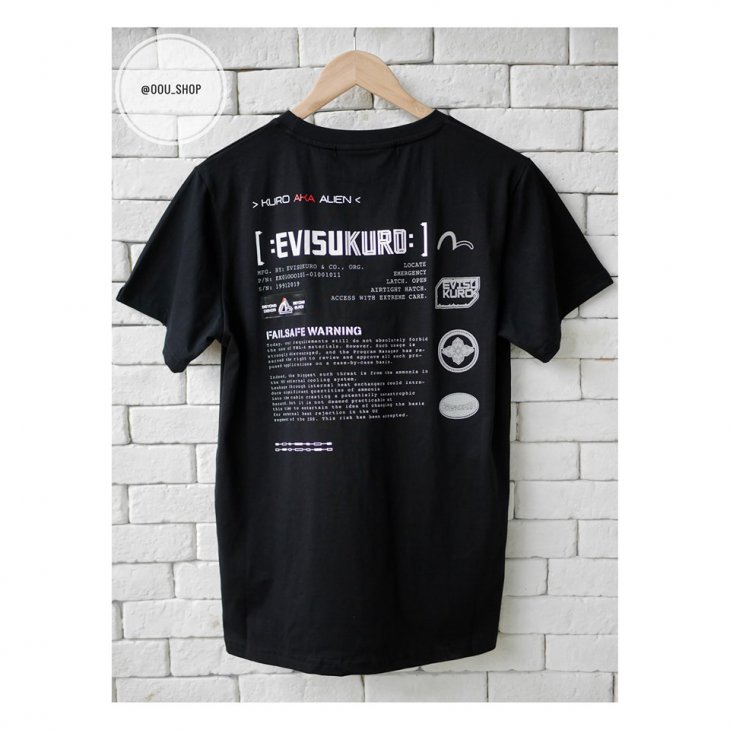 EVISU MULTI BADGES T-SHIRT
