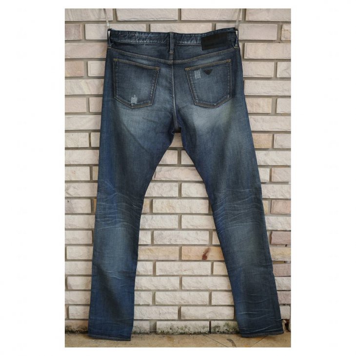 EMPORIO ARMANI SLIM FIT JEANS