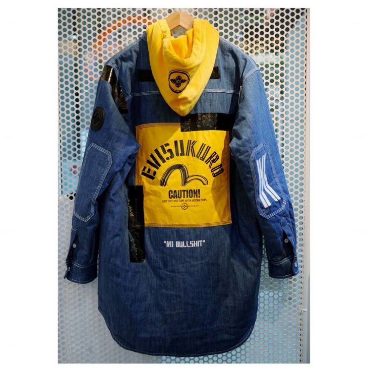 EVISUKURO TAPED HOODED DENIM JACKET