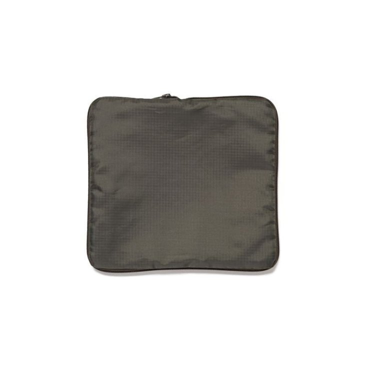 HUMAN MADE SQUARE CASE