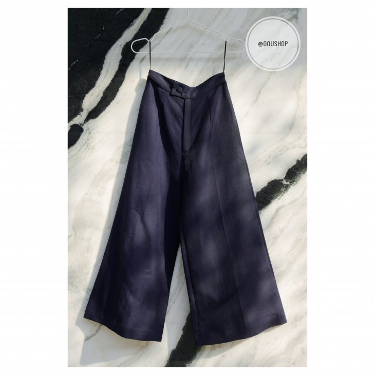 LESS CULOTTES