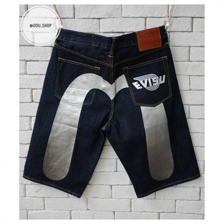 EVISU REGULAR-FIT DENIM SHORTS WITH BRUSHSTROKE DAICOCK PRINT