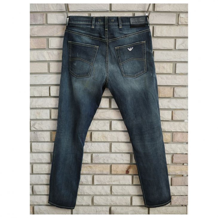 EMPORIO ARMANI SLIM FIT DENIM JEANS