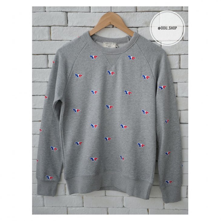 MAISON KITSUNE ALL-OVER TRICOLOR FOX EMBROIDERY WOMEN SWEATSHIRT
